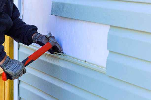 Reliable Emergency Siding Repair contractor in Aurora, OH by Squared Siding